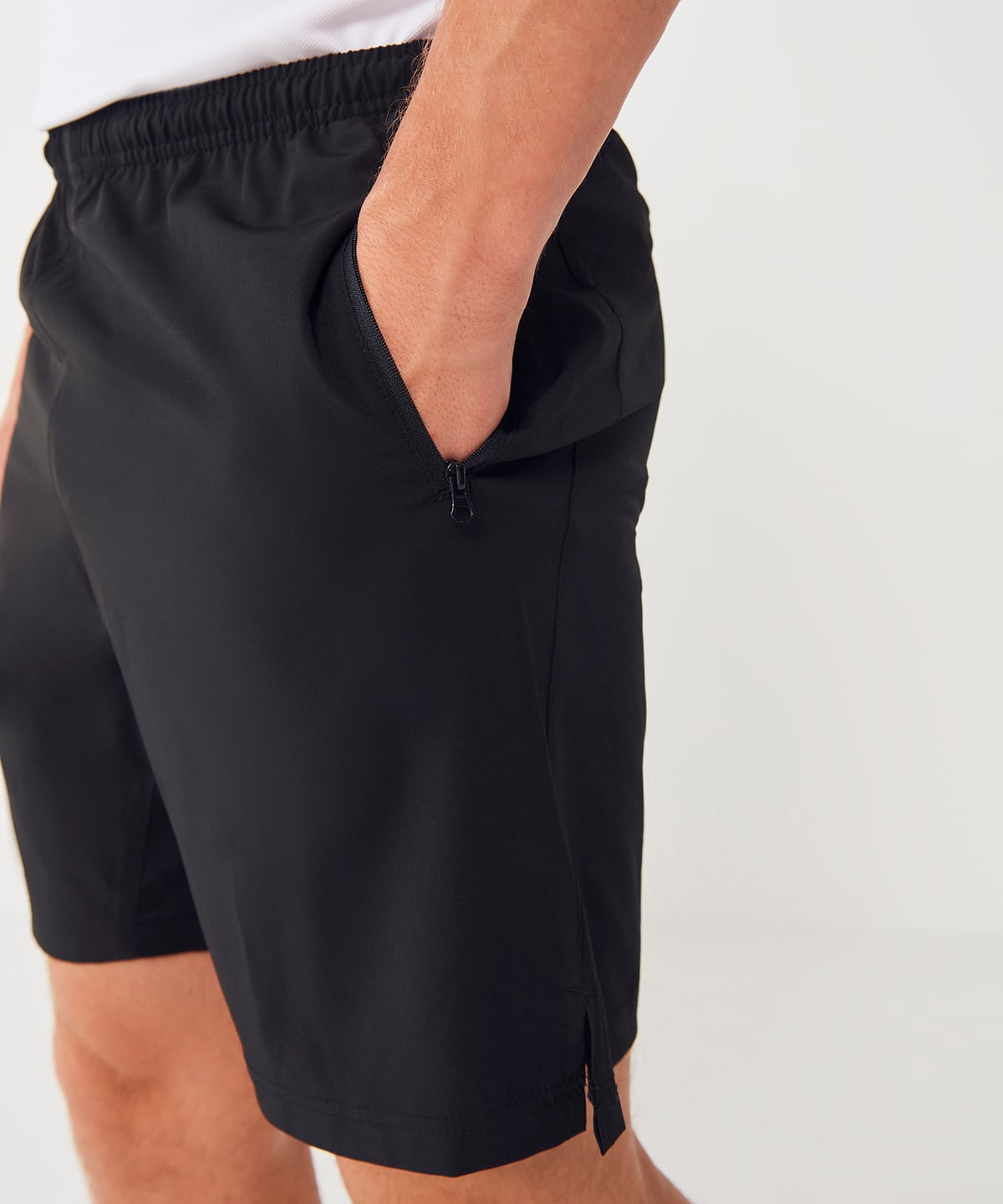 Pro stretch sports shorts